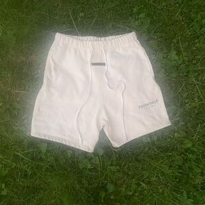 Essentials Fear of God SS21 Cream Shorts